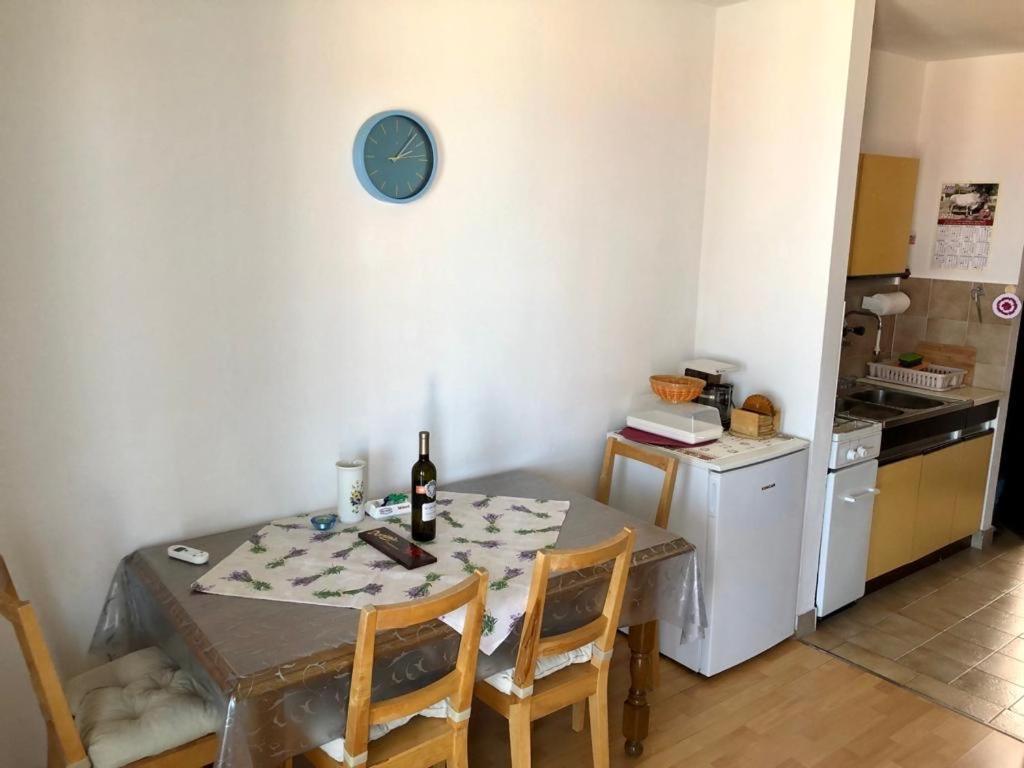 Appartamento Anna Ravni Esterno foto